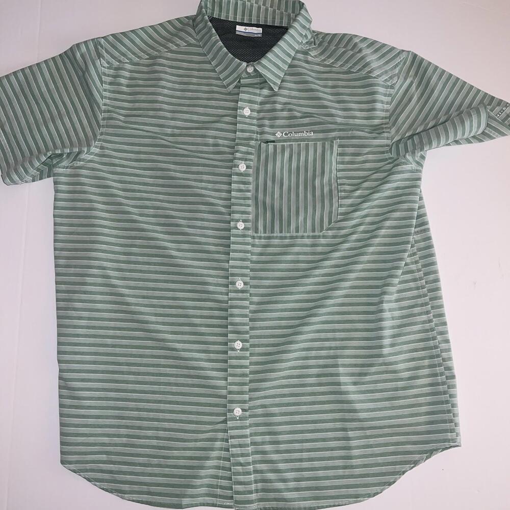 Columbia Shirt Men's Size‎ XL Green Striped Short Sleeve Button Front Zip Vented